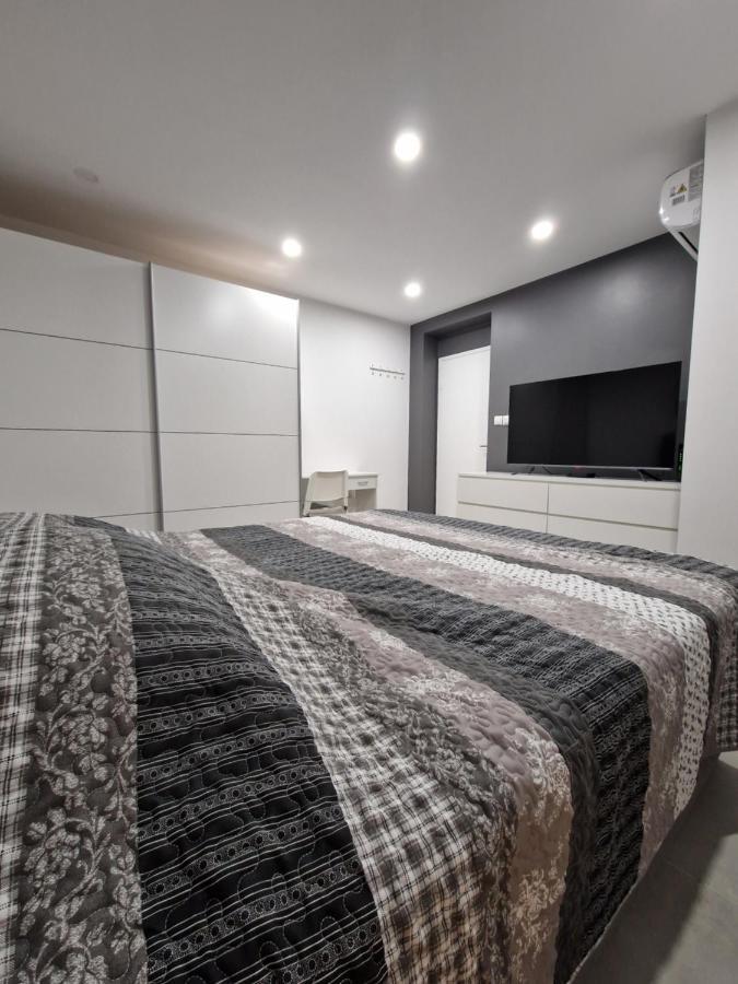 Apartment Cvita In City Center Split Exterior photo